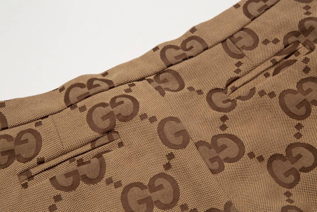Gucc* shorts